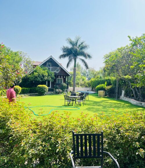 Best farmhouse in Noida